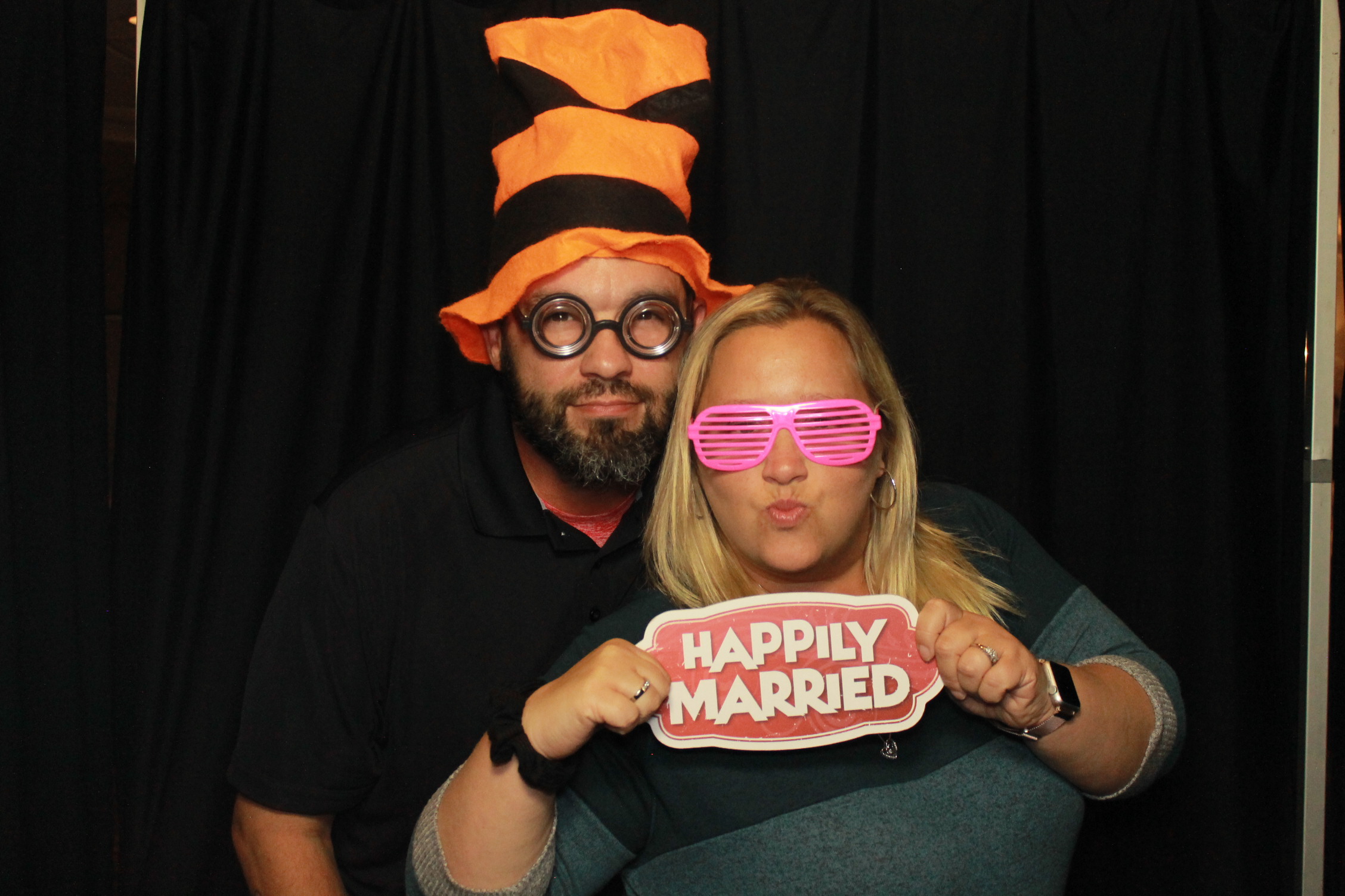 Holly and Jason's reception | View more photos from the event at gallery.photoboothcincy.com/u/PhotoBoothCincy/Holly-and-Jasons-reception